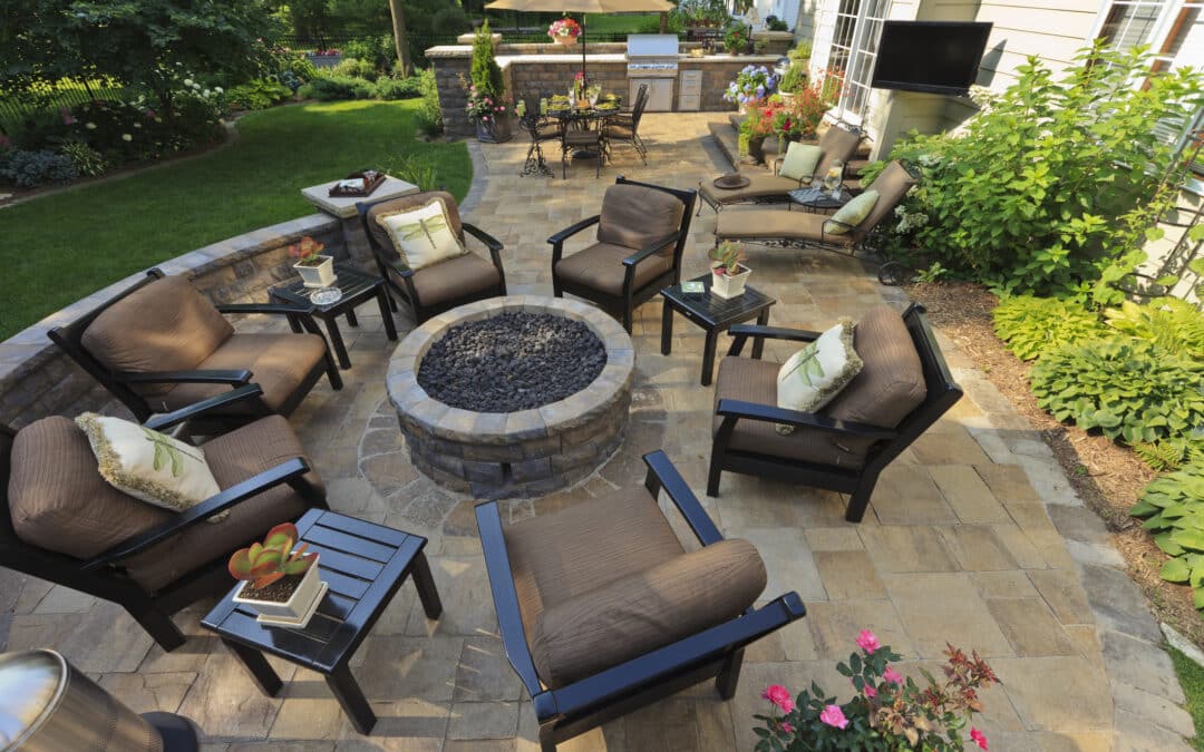 outdoor fire pit